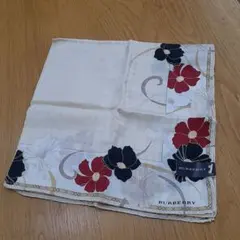 新品未使用☆ BURBERRY 花柄ハンカチ 約55cm シルク×綿