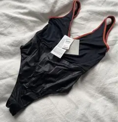 定価14040円新品未使用roxy ロキシー　黒　black ワンピース　水着