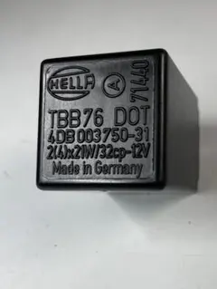 Item thumbnail for item b4bc59d1-e5bf-43c7-b871-f9a09c8d9ed6