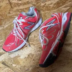 Item thumbnail for item 11dbe3b3-3a8d-463f-b0f1-3b5ad7a09488