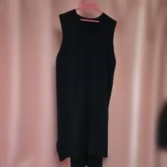ブラック ニット Vネックロングベスト
