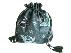 ハンドメイド ◆ 巾着袋 きもの　花柄　ポーチ　紺色　古風　匿名配送