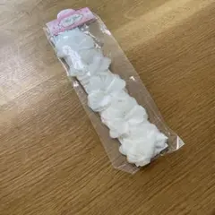 ベビー用ホワイト 花装飾 ヘアバンド