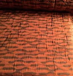 尾州産　ウールコットン生地　タックボーダー柄　エンジ系　巾約148cm×2m