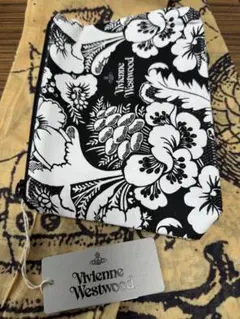 最終価格☆ボタニカルプリントポーチ