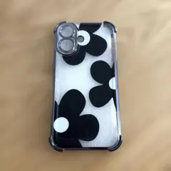 iPhone16用ケース　花柄