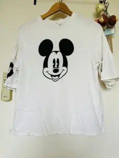 H&M ミッキーマウス Tシャツ ホワイト Mサイズのサムネイル