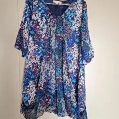 Larchs 花柄 ワンピ 半袖 ブルー系 13号　美品のサムネイル
