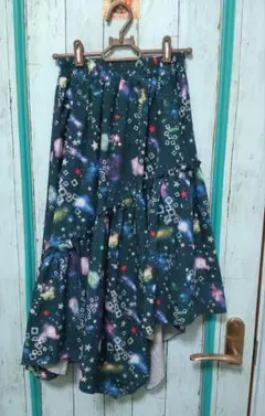 ScoLar　アシンメトリー宇宙柄スカートのサムネイル