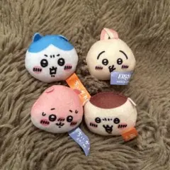 ちいかわ　おかおマスコット　うさぎ　ハチワレ