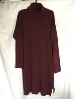 新品　タートルネック７部丈ニットエンジLL 秋冬春向きシンプルでスマート