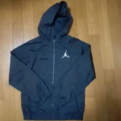 NIKE JORDAN キッズ ウィンドブレーカー 黒 М 140cm
