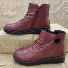 新品★レディース★23.0cm★軽量 シワ加工ショートブーツ 赤 9856
