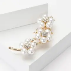 ブローチ#75　桜　パール ゴールド 入学式　入園式　卒業式　結婚式　プレゼント