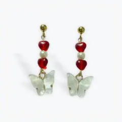 Item thumbnail for item cd32b73a-97d9-44e4-b15c-f4ee8011748c