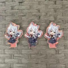 カラフルピーチ　どぬく　ころっとアクリルスタンド３個