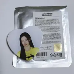 FEARNADA ラキドロ　缶バッジ カズハ ハート　Le Sserafim