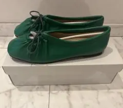 Item thumbnail for item ca339d89-b269-4e18-9175-d95b64f57388