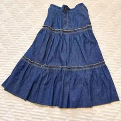 【美品】ローズティアラ　ダークデニム フリル付きロングスカート 46のサムネイル