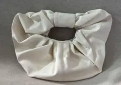 ★ホワイトバック⭐︎ショルダー紐付き⭐︎未使用⭐︎韓国ファッション