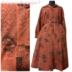 レトロ●薔薇柄ワンピース●大襟●ストレッチ●テラコッタ色●手描き風柄●美品