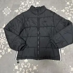 アディダス ブラック ダウンジャケット