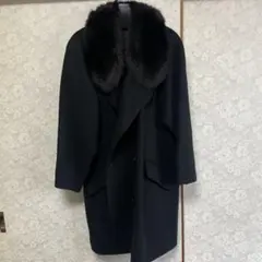 黒ファー襟ロングコート　９サイズ