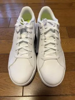 NIKE スニーカー （コートロイヤル2ネクストネイチャー）【新品】