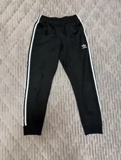 adidas 3ストライプ トラックパンツ