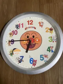 アンパンマン キャラクター時計 M713