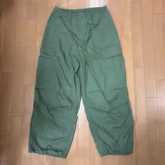 GU カーゴパンツ オリーブグリーン