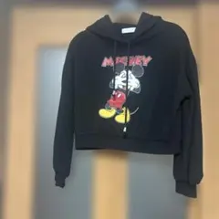CECIL McBEE ミッキーマウス クロップドパーカー