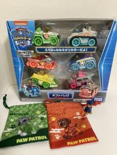 【セット】パウパトロール ダイキャストビークル ＋ 松屋限定 非売品巾着など