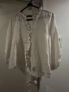 ストライプフリルシャツ 七分丈　ZARA