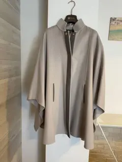 美品✨Loro Piana ロロピアーナ カシミヤ100% ポンチョ ケープ 2025年最新】Loro Piana レディース ポンチョ・ケープコートの