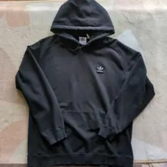 adidas ブラック パーカー