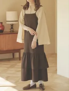 Ambre Neige 袖スリットシャツ　ベージュのサムネイル