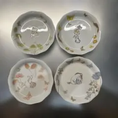 ディズニーキャラクター　くまのプーさん豆皿4枚セット