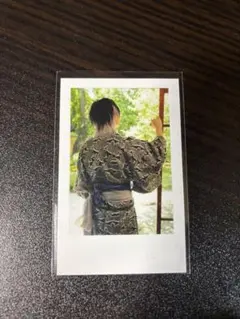 いれいす 実写チェキ　初兎