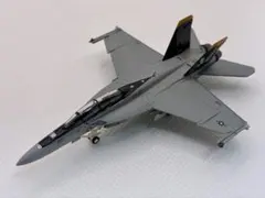 ホーガン F/A-18E #200 ロイヤルメイセス1/200 ホーガン F/A-18E #200 ロイヤルメイセス1/200 - メルカリ