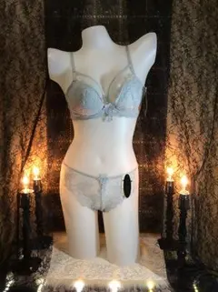 L　ANNEBRA　高級　ランジェリー　フラワーチャーム　総レース　ショーツ