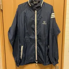 adidas ナイロンジャケット