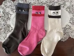 ユニクロ　アニヤハインドマーチ　キッズ靴下