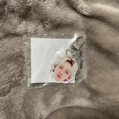 TREASURE ヒョンソク 顔アクキー 喜怒哀楽