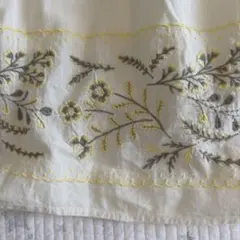 サマンサモスモス 夏のお花とスカラップ刺繍スカート