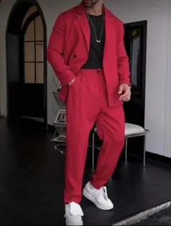 赤スーツセットアップ