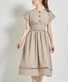 【新品】トッコクローゼット　フロントボタンスクエアネックフレアワンピース