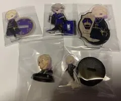 ツイステッドワンダーランド ヴィル・シェーンハイト アクリルスタンド ほか