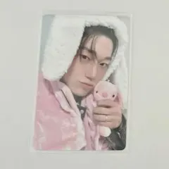 ATEEZ hellolive ウサギブランケット トレカ ウヨン - メルカリ