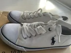 ホワイト スニーカー